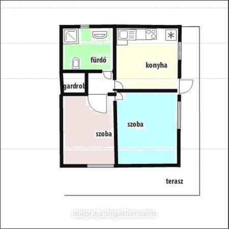 Lelle-Kert Apartman 02 Balatonlelle Exterior photo